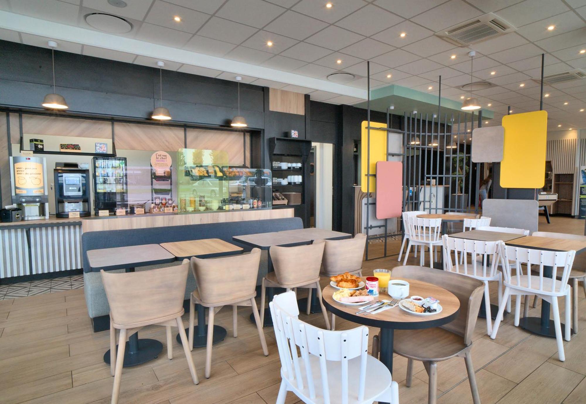 B&B Hotel Dreux Nord Exterior foto